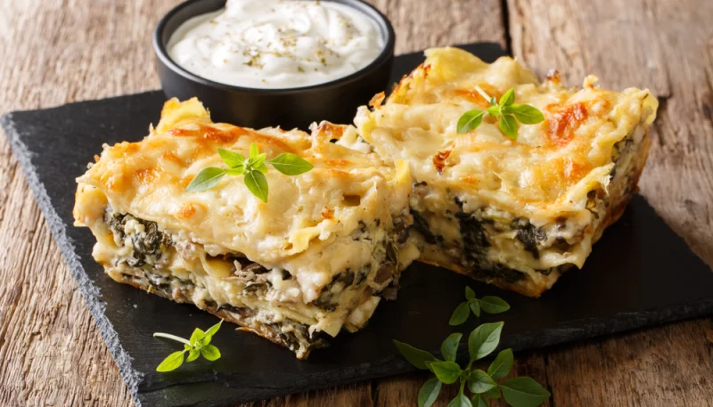 Lasagnes aux champignons, brocoli et poulet