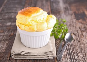 Soufflés aux trois fromages