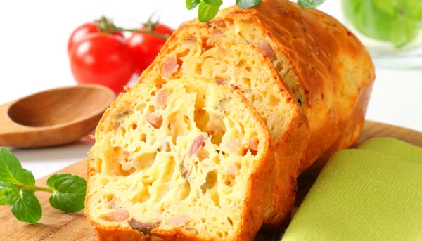 Cake au jambon et fromage