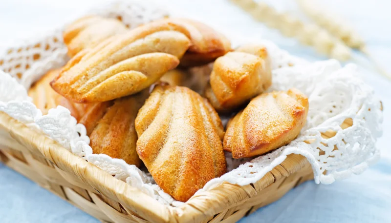 Madeleines aux poires