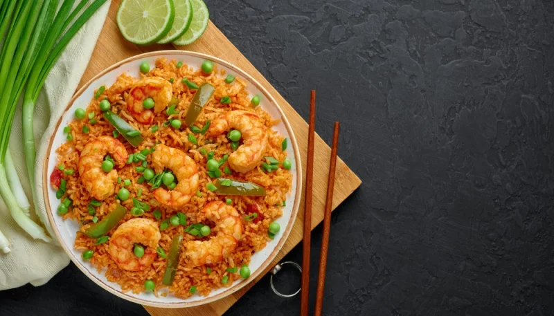 Riz thaï aux crevettes