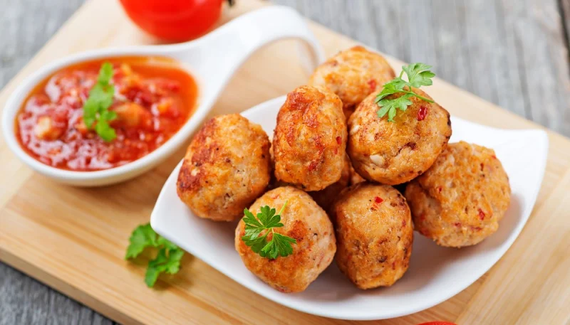 Boulettes de poulet et légumes express