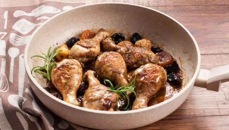 Poulet au miel et fruits d'hiver