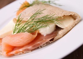 Crêpes bretonnes au saumon fumé et fromage de chèvre
