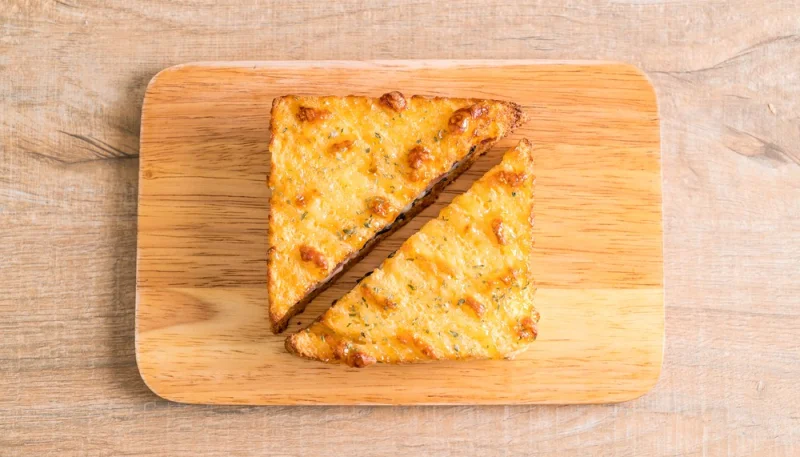 Croque-monsieur aux épinards et artichauts