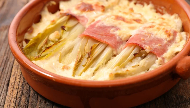 Gratin allégé d’endives au jambon