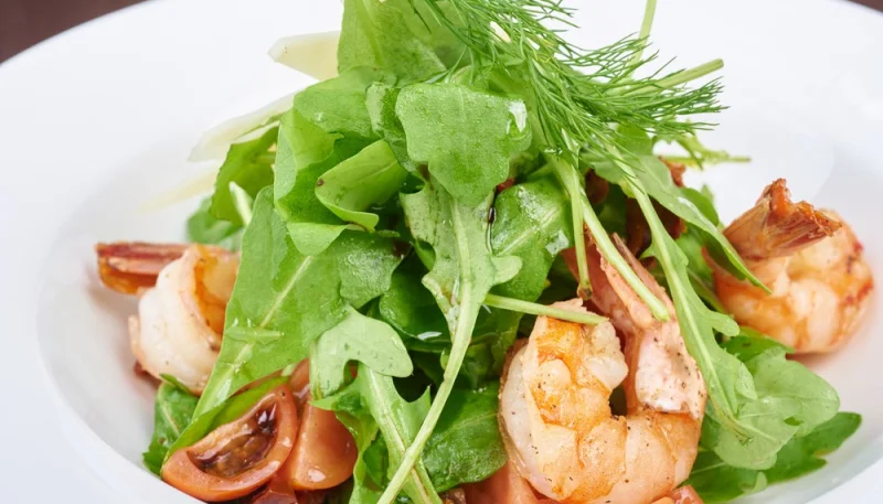 Salade estivale de crevettes