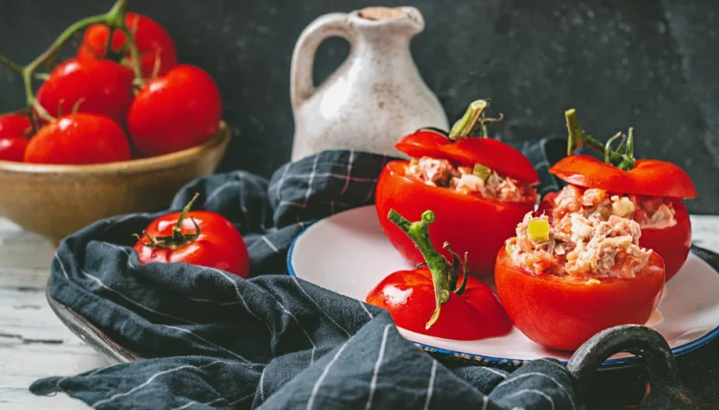 Tomates farcies au thon