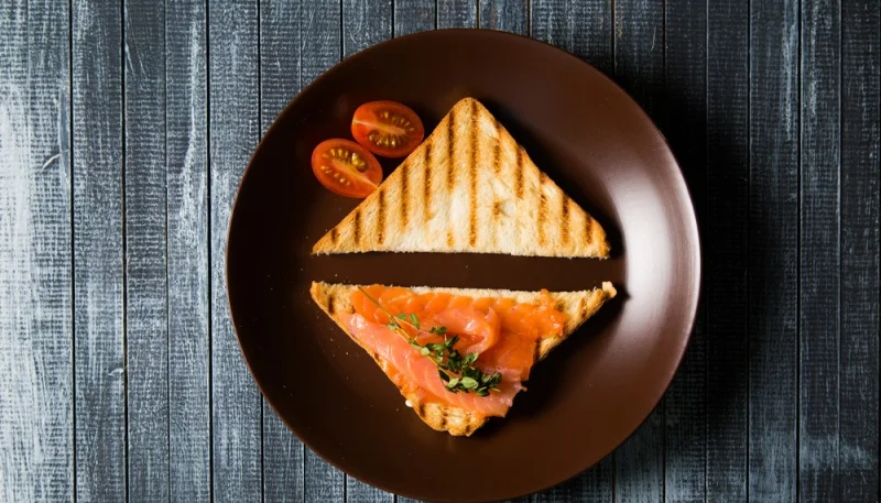 Croque-monsieur au saumon et au Boursin