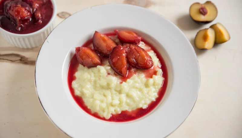 Riz au lait aux prunes