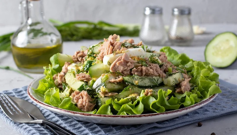 Salade concombre thon