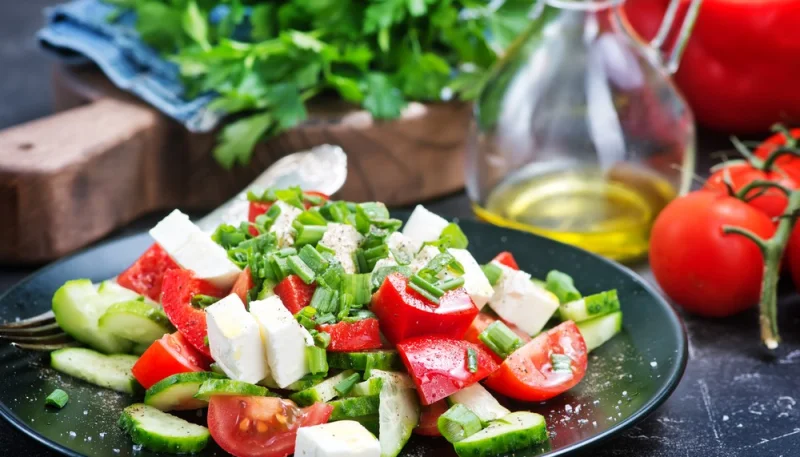 Salade tomate, concombre, feta