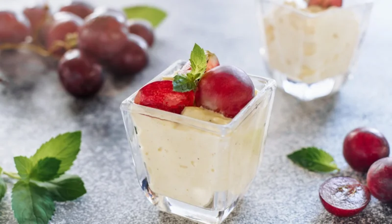 Crème vanille glacée au raisin noir