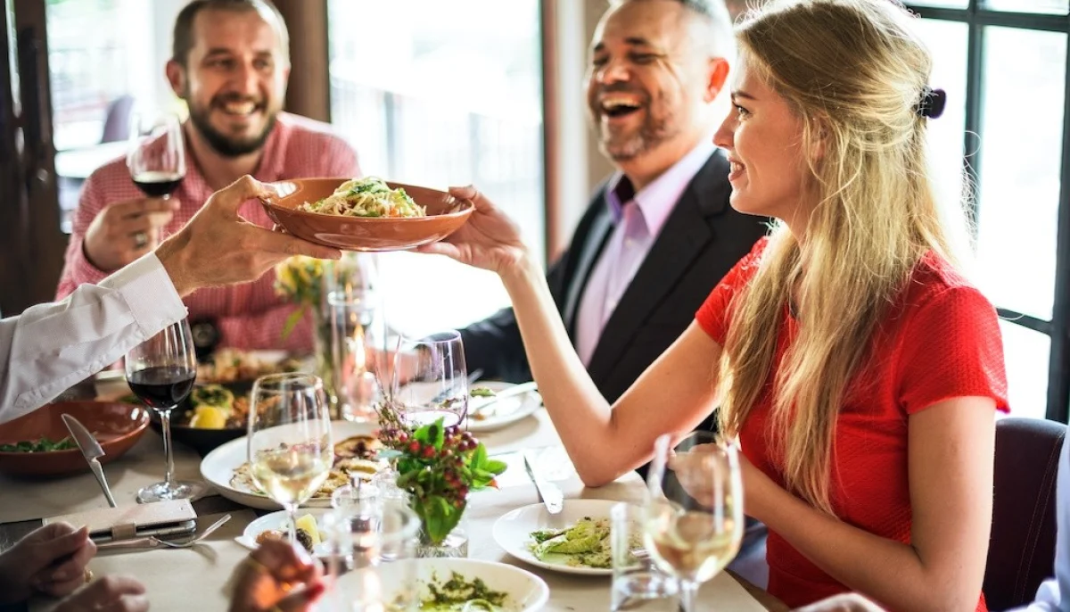 Repas de fête : pourquoi choisir un robot de cuisine multifonction ?
