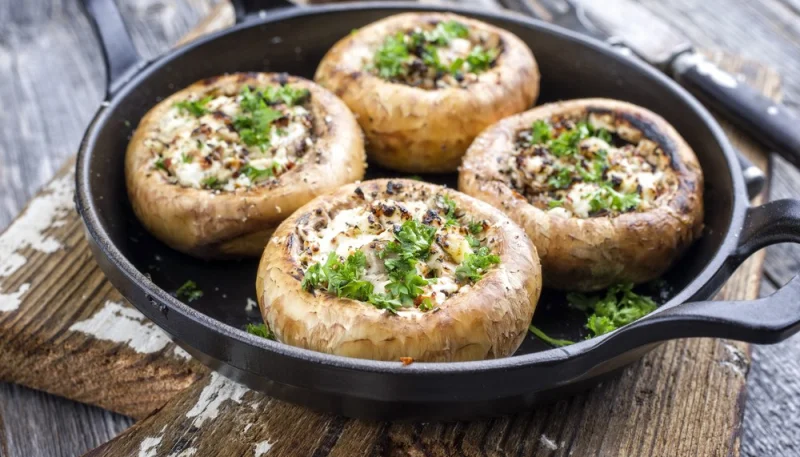 Champignons farcis végétariens
