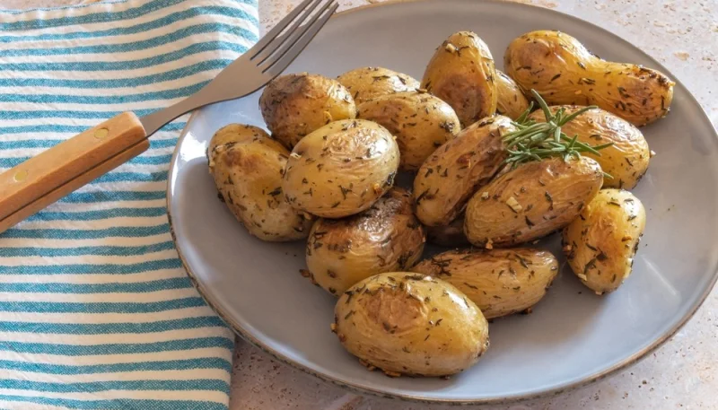 Pommes grenailles sautées