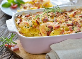 Gratin de pommes de terre boulangères aux lardons