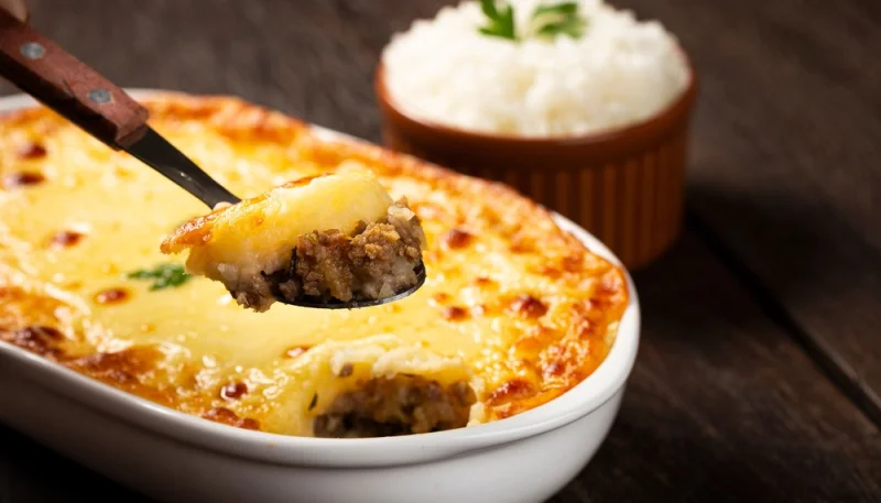Gratin de pommes de terre et viande hachée