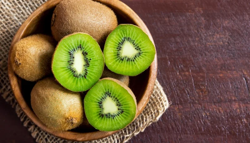 Consommer du kiwi : les bienfaits pour l'organisme