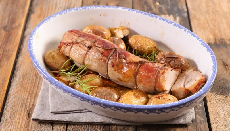 Filet mignon et pommes de terre à la cocotte en fonte  