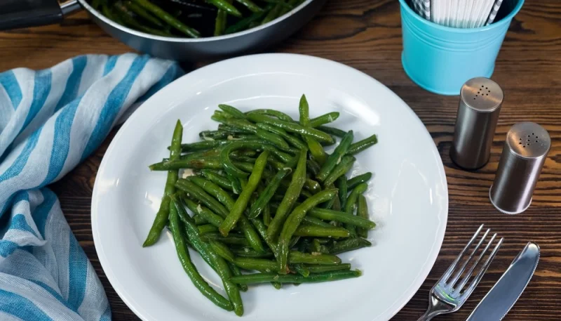 Haricots verts à la vapeur au Cookeo