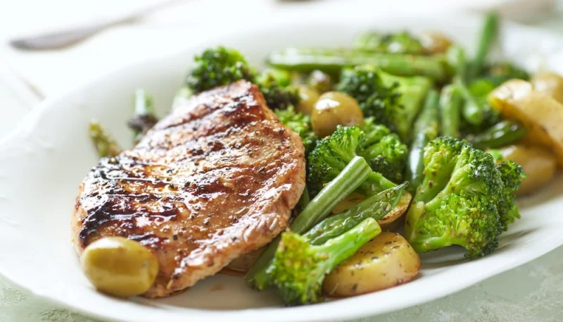 Poêlée de brocolis et pommes de terre