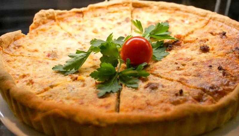 Quiche à la viande hachée et pommes de terre  