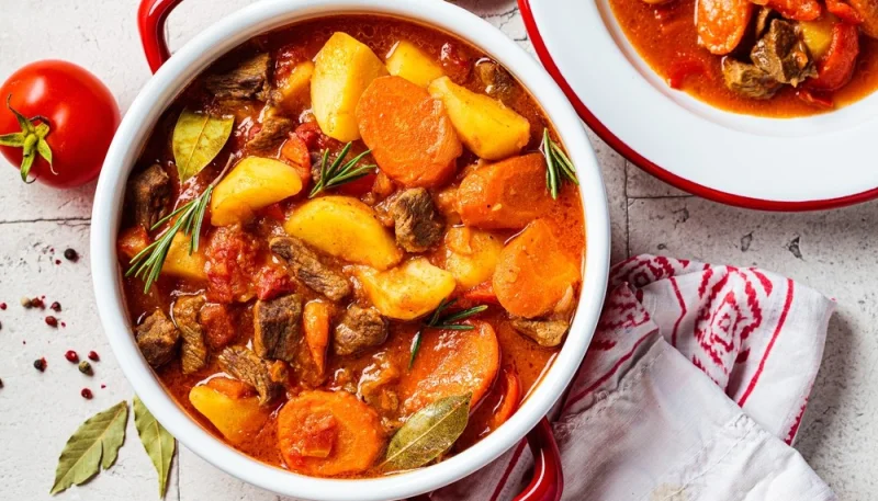 Bœuf aux carottes et pommes de terre sans vin