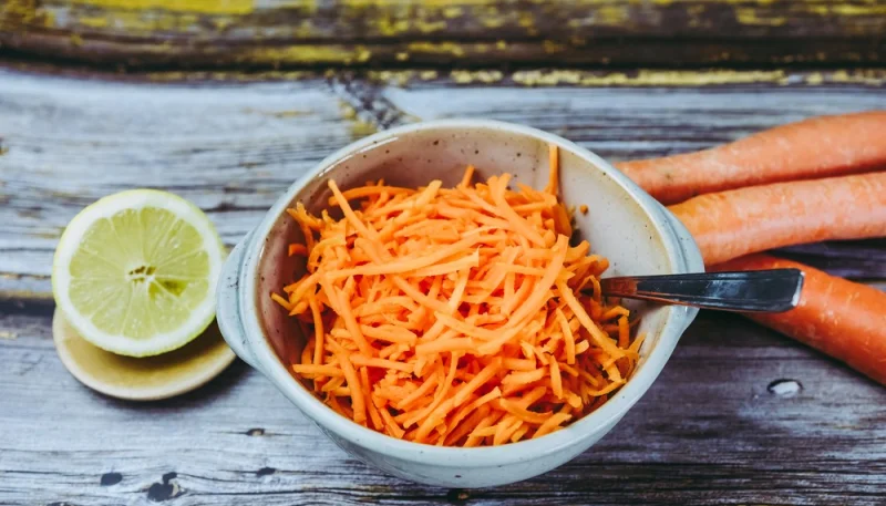 Carottes râpées au citron