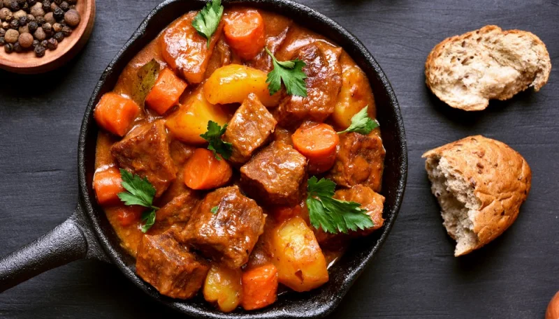 Filet mignon aux carottes et lardons