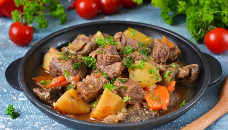 Joue de porc aux champignons et carottes