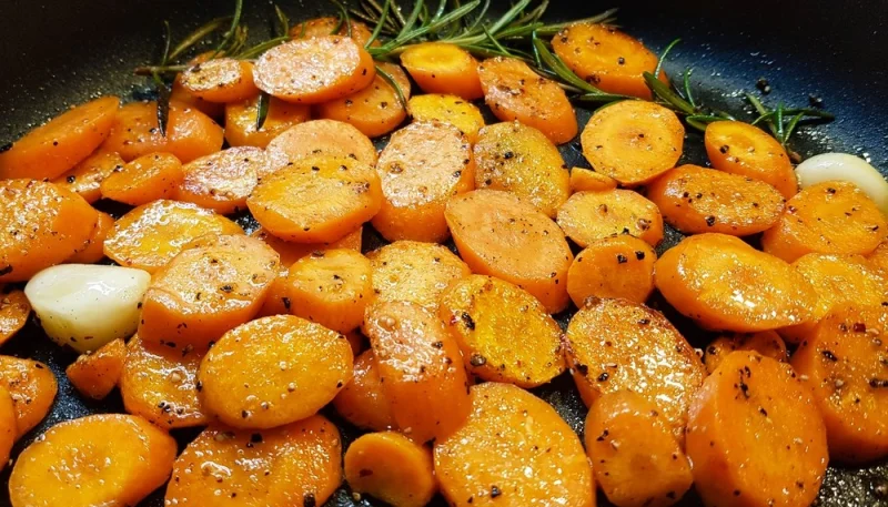Poêlée de patates douces et carottes
