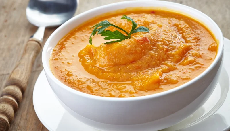 Purée de patates douces, carottes et pommes de terre