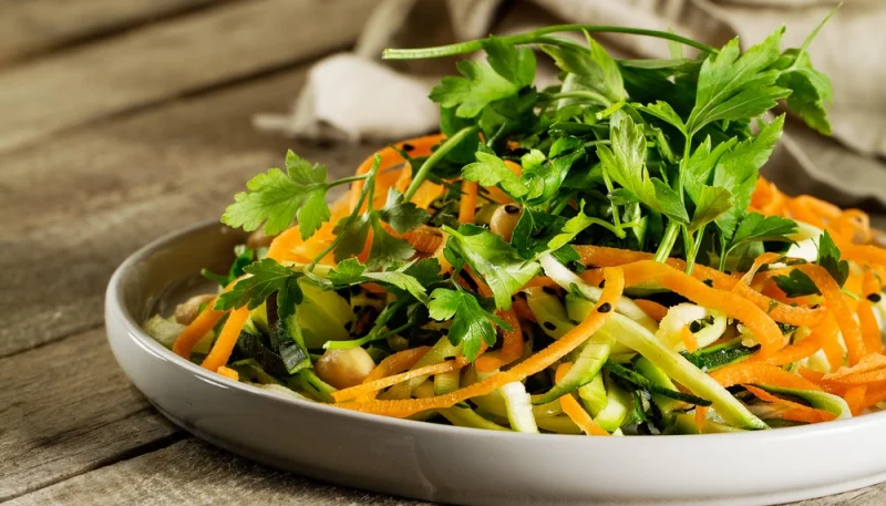 Salade de courgettes et carottes