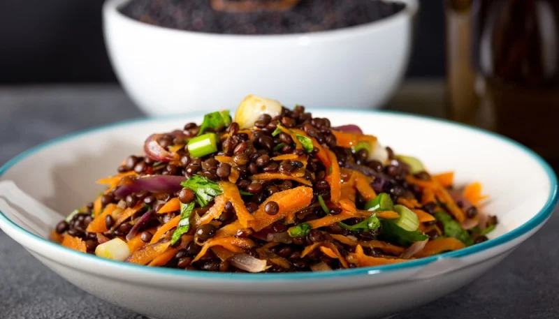 Salade de lentilles et carottes râpées