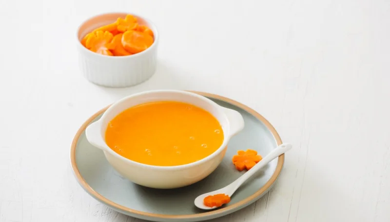 Soupe de carottes pour bébé