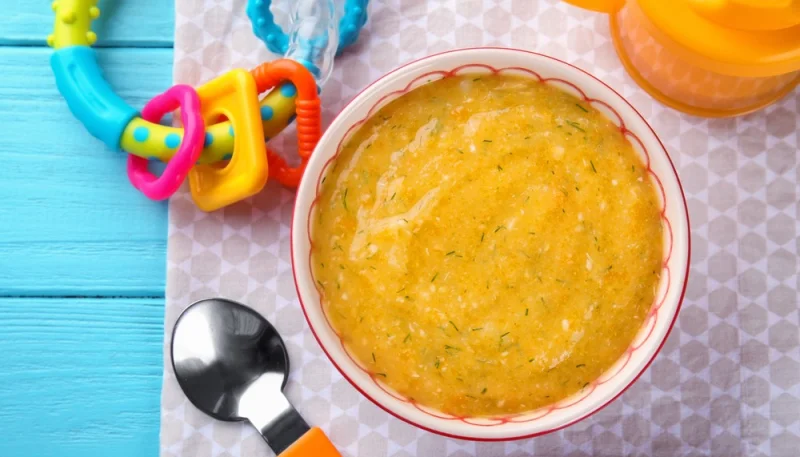 Soupe de légumes pour bébé