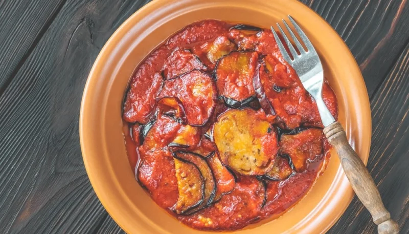 Aubergine à la tomate