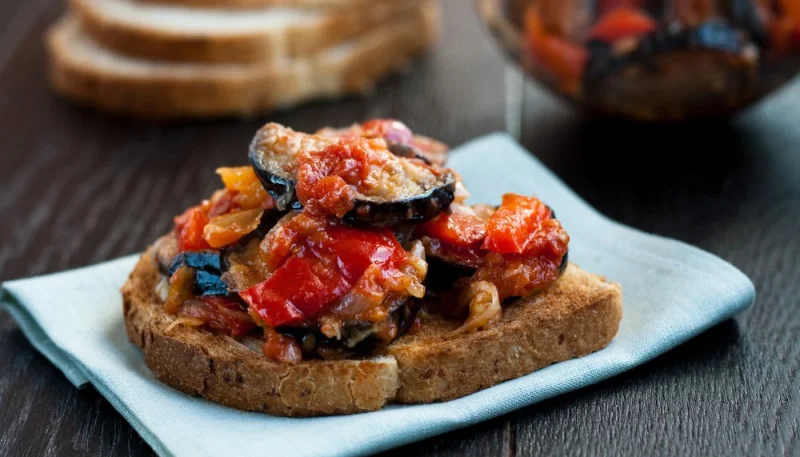 Bruschetta aubergine