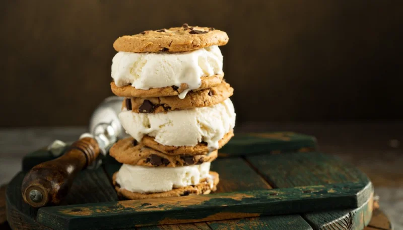 Ice cream sandwich