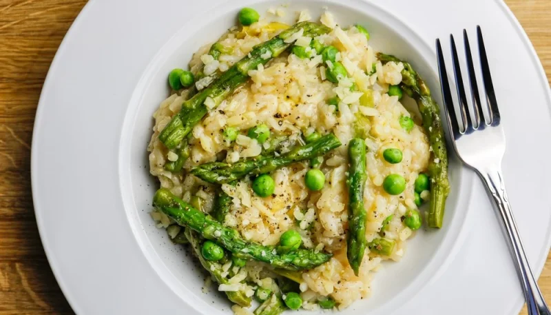 Risotto aux asperges et aux petits pois
