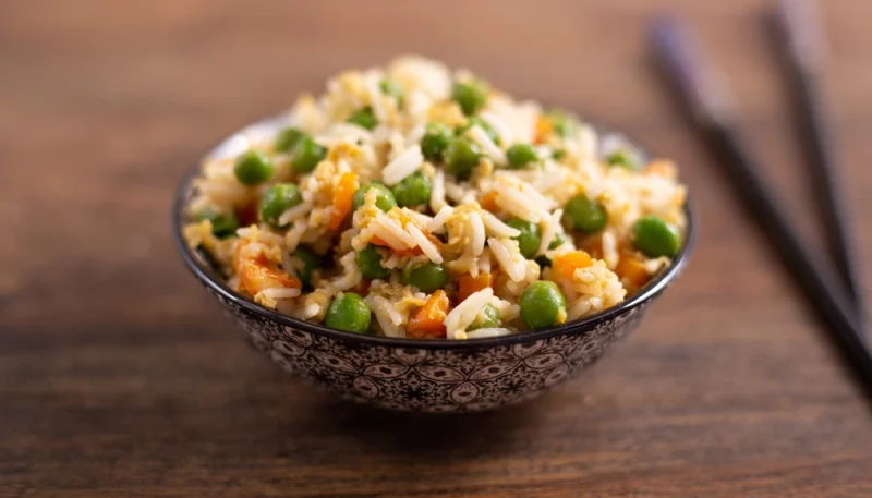 Riz cantonais végétarien