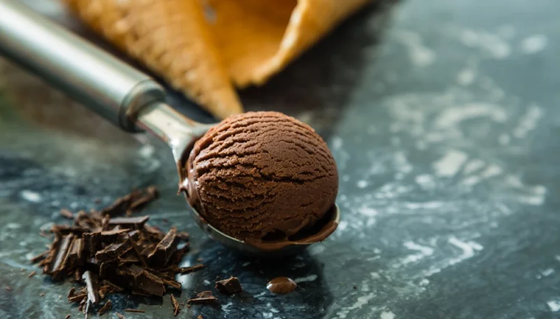 Sorbet au chocolat noir et au poivre de Timut