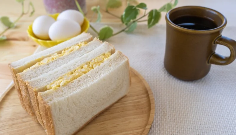 Tamago sando
