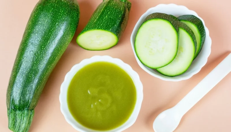 Velouté de courgettes et crevettes pour bébé