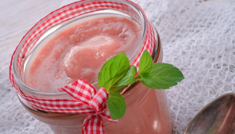 Compote pomme cassis pour bébé