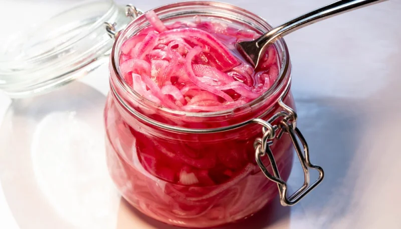 Pickles d'oignons rouges