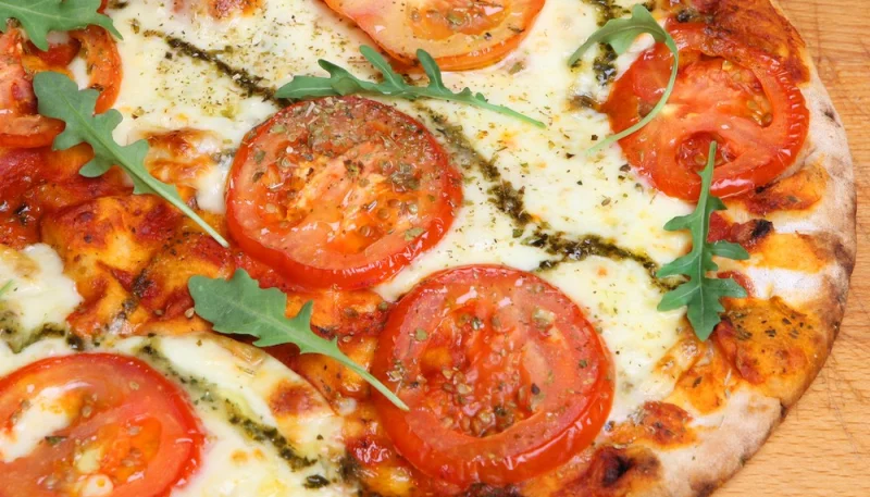 Pizza caprese