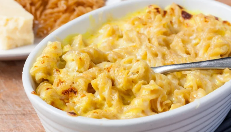 Macaronis and cheese