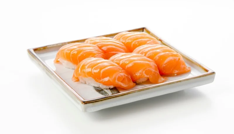 Sushi saumon
